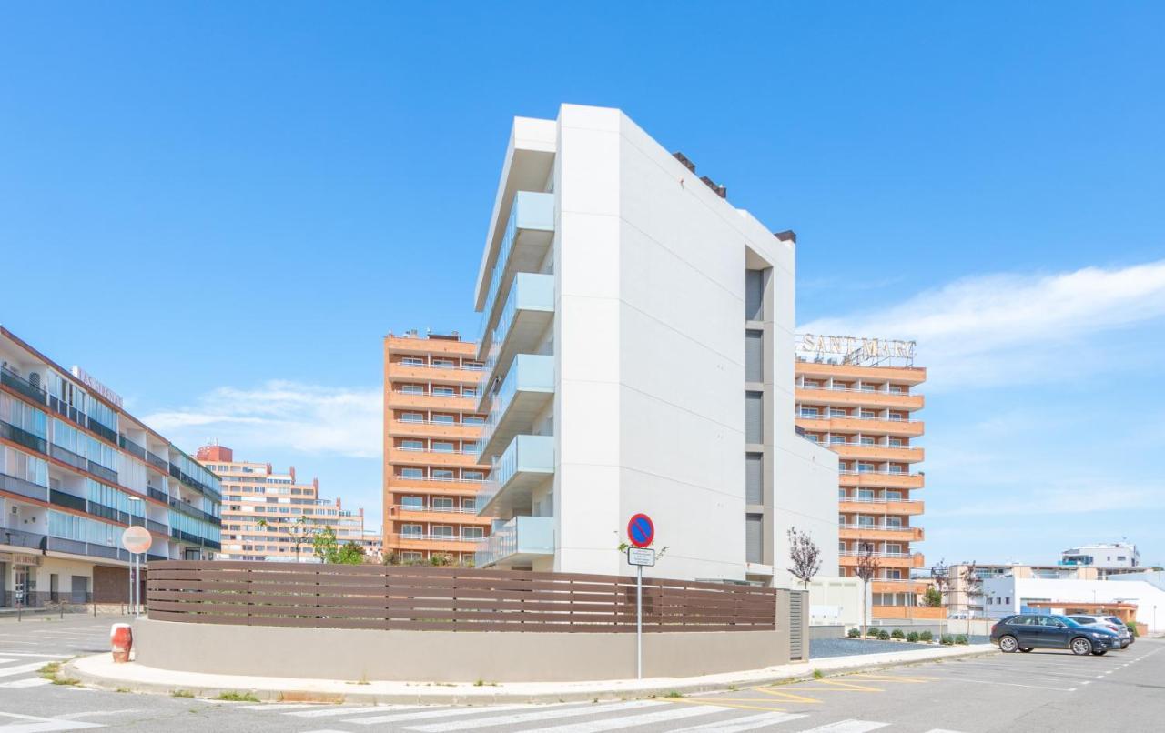M A R I V E N T Suite With Bathroom And Terrace 50 M2 Roses Exterior foto